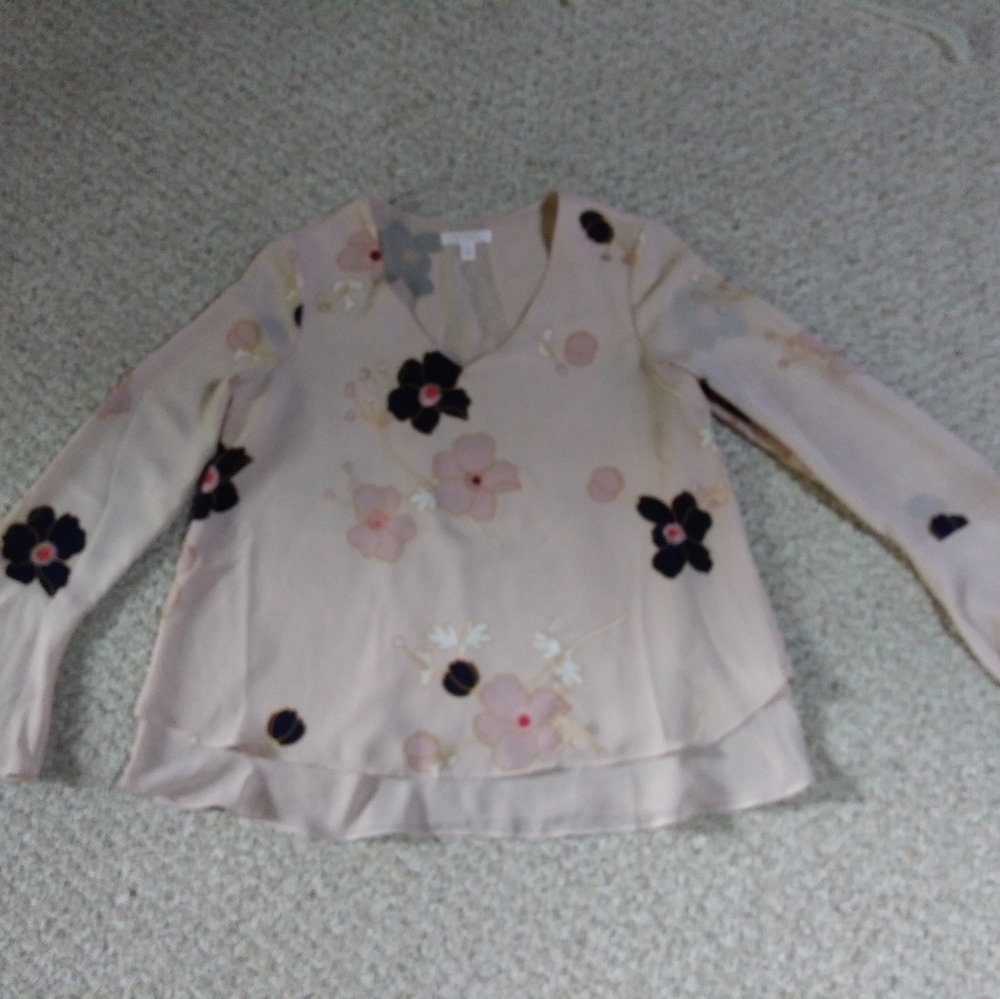 Lauren Conrad Long sleeve blouse